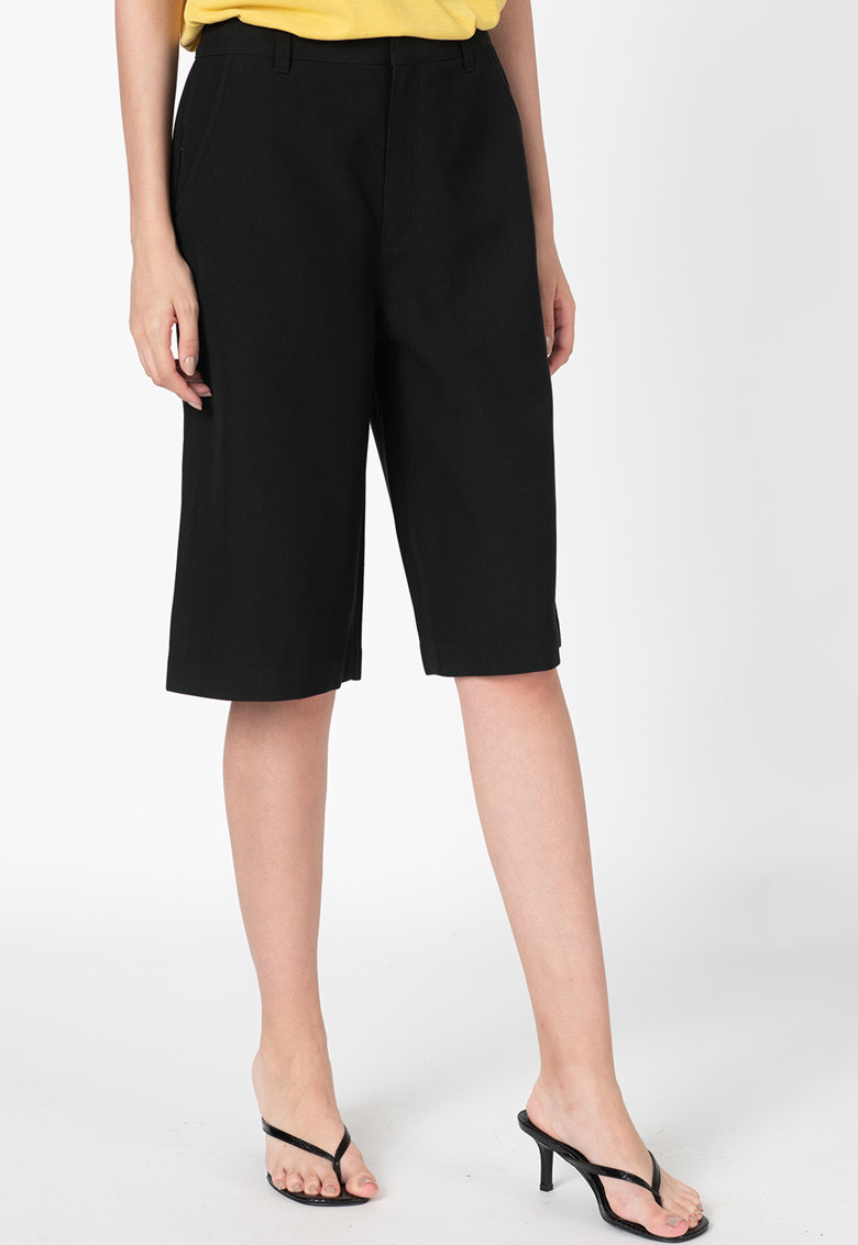 Bermude cu buzunare oblice Edit
